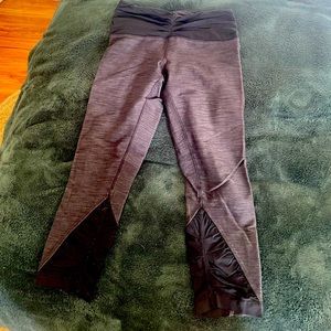 Lulu lemon capris